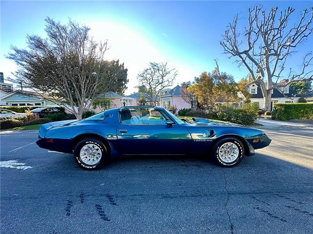 Pontiac-Trans-Am-1979-2