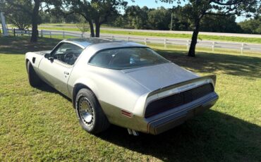 Pontiac-Trans-Am-1979-American-Muscle-Car-4