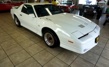 Pontiac-Trans-Am-1988-Classic-Car-11
