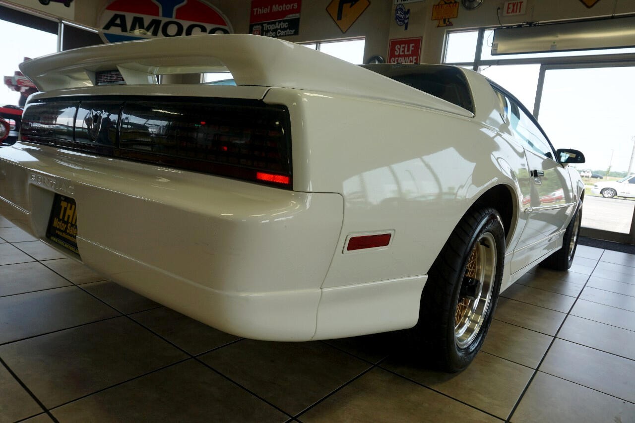 Pontiac-Trans-Am-1988-Classic-Car-17