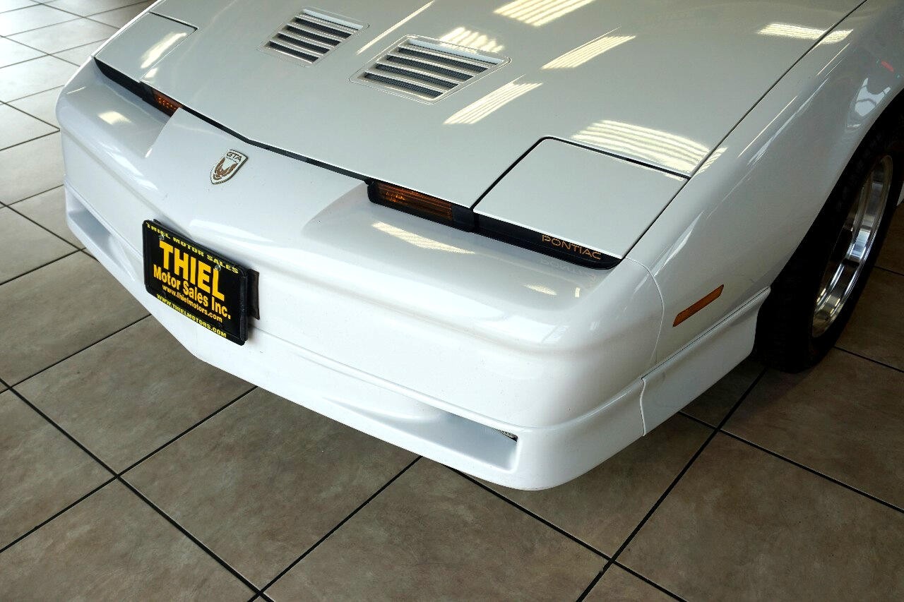 Pontiac-Trans-Am-1988-Classic-Car-18