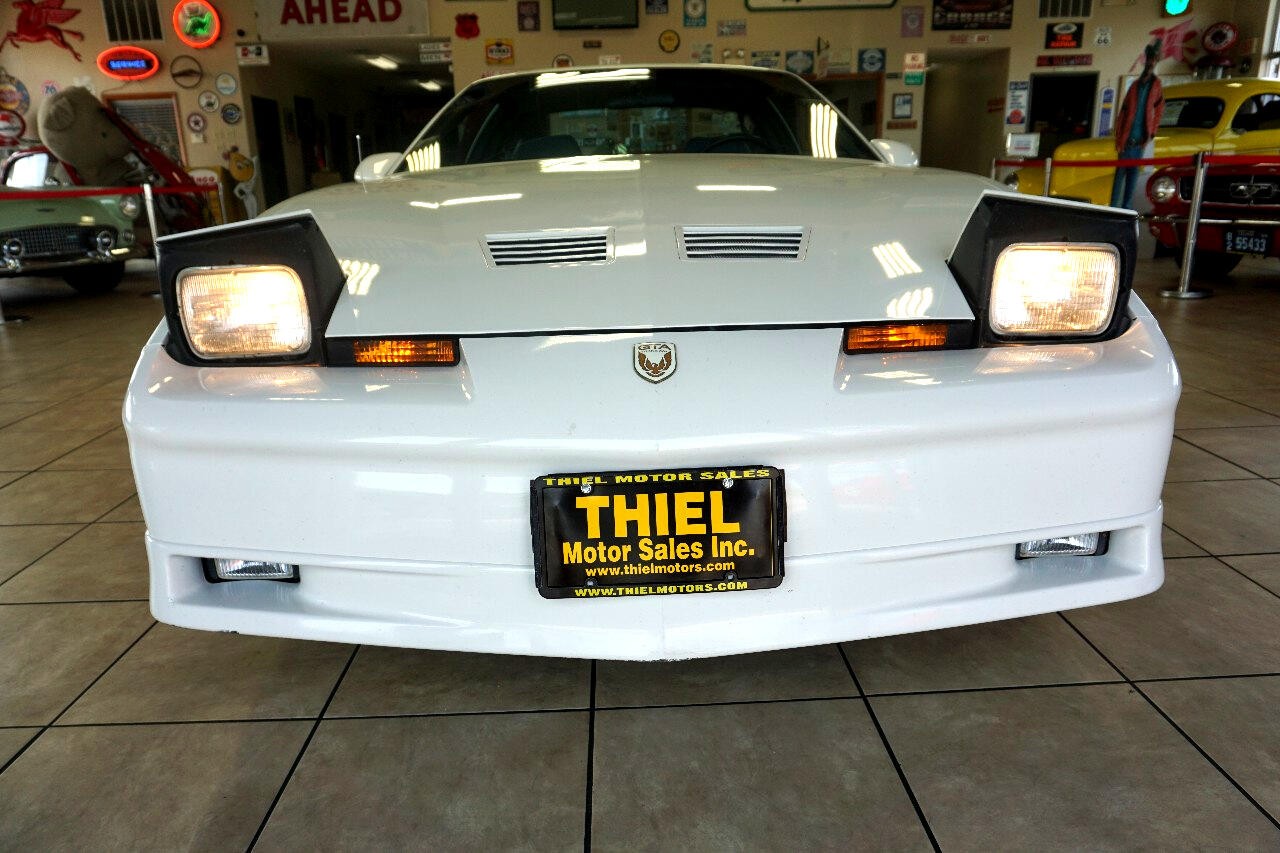 Pontiac-Trans-Am-1988-Classic-Car-35