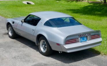 Pontiac-Trans-am-1976-Silver-Black-13