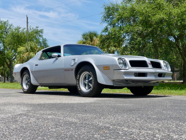 Pontiac-Trans-am-1976-Silver-Black-24