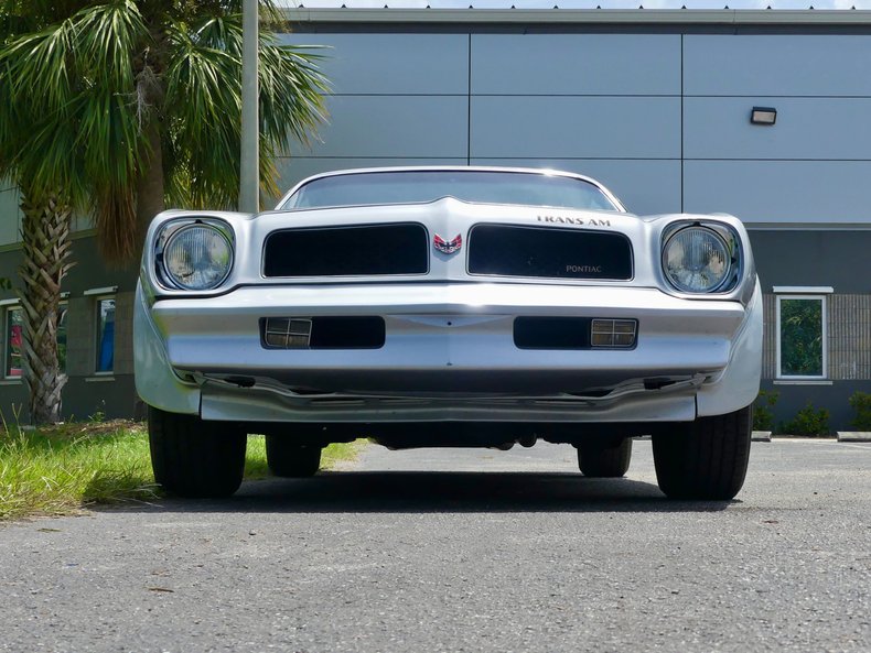 Pontiac-Trans-am-1976-Silver-Black-27