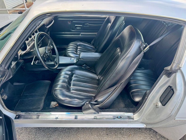 Pontiac-Trans-am-1976-Silver-Black-3