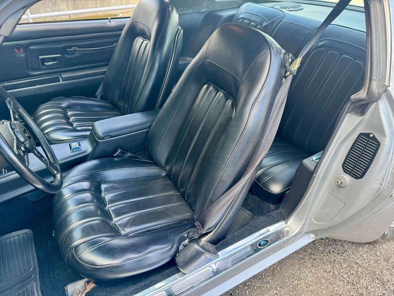 Pontiac-Trans-am-1976-Silver-Black-32