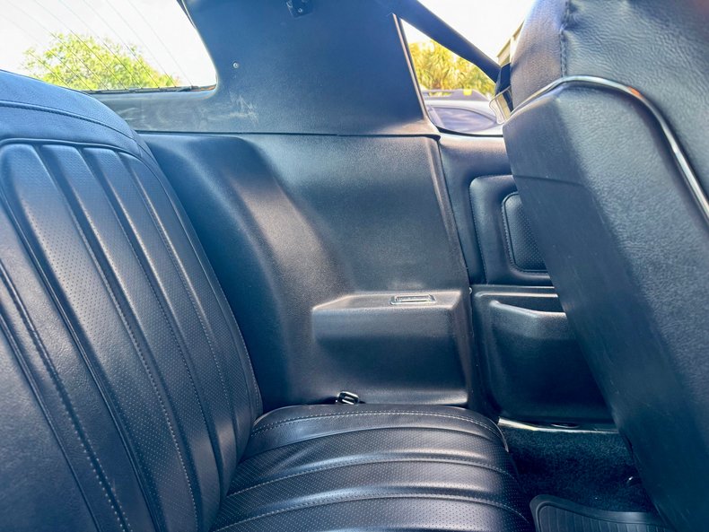 Pontiac-Trans-am-1976-Silver-Black-38