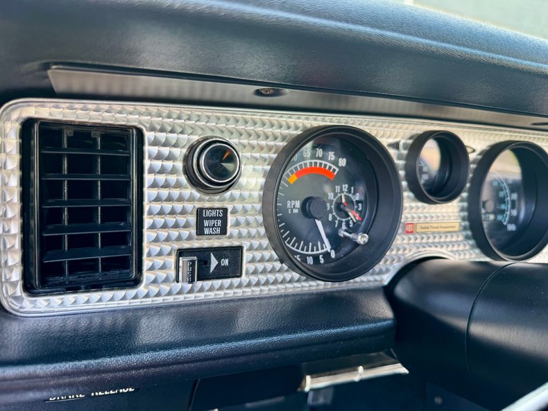 Pontiac-Trans-am-1976-Silver-Black-47