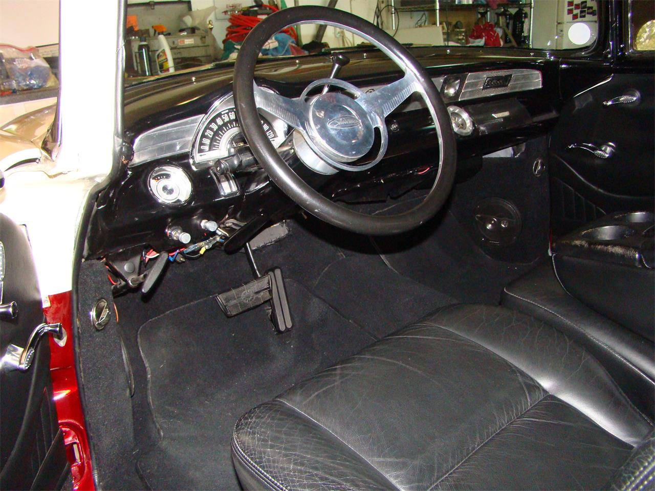 Pontiac-Wagon-1956-PPG-Candy-Apple-red-Black-19