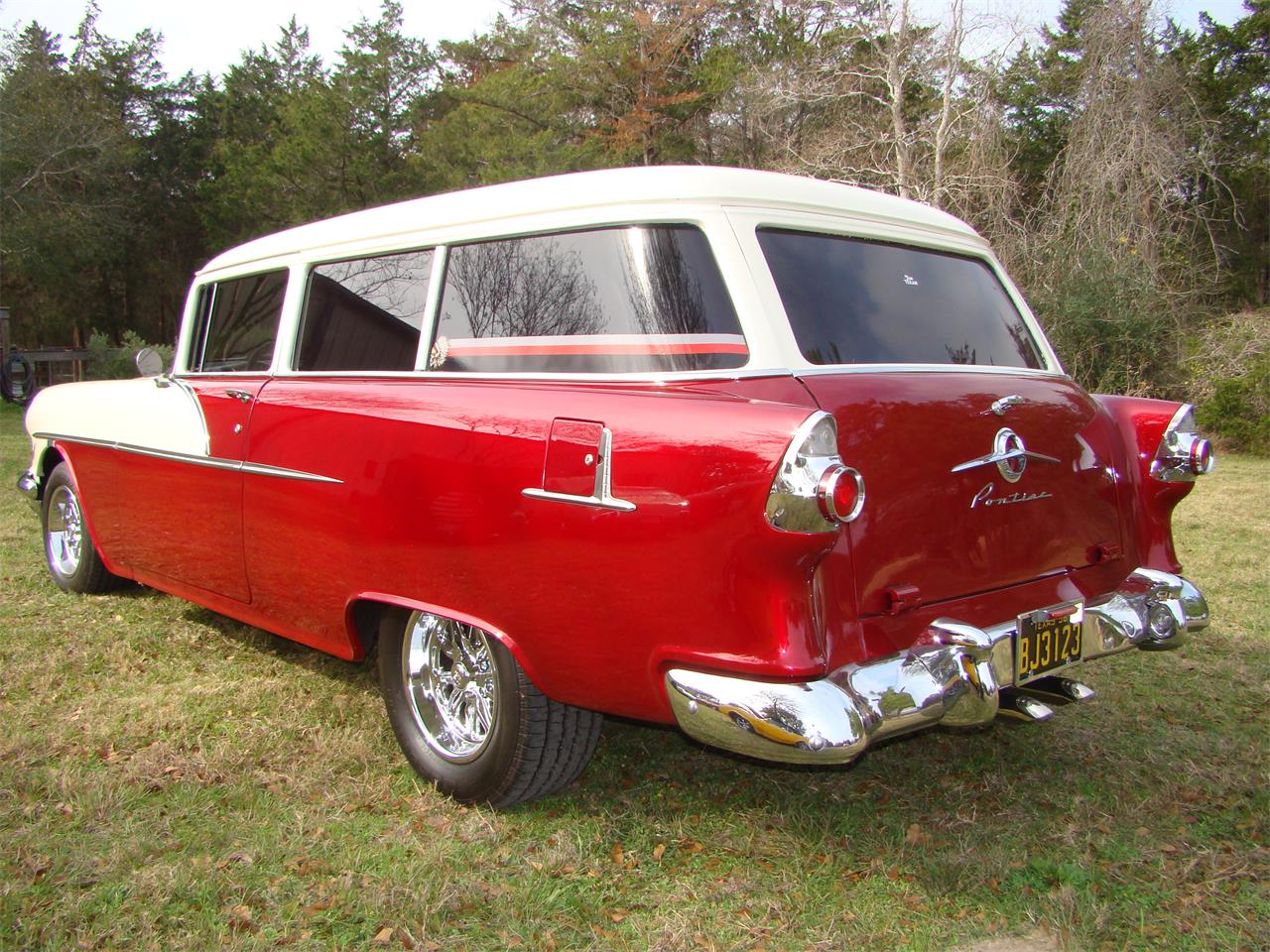 Pontiac-Wagon-1956-PPG-Candy-Apple-red-Black-9