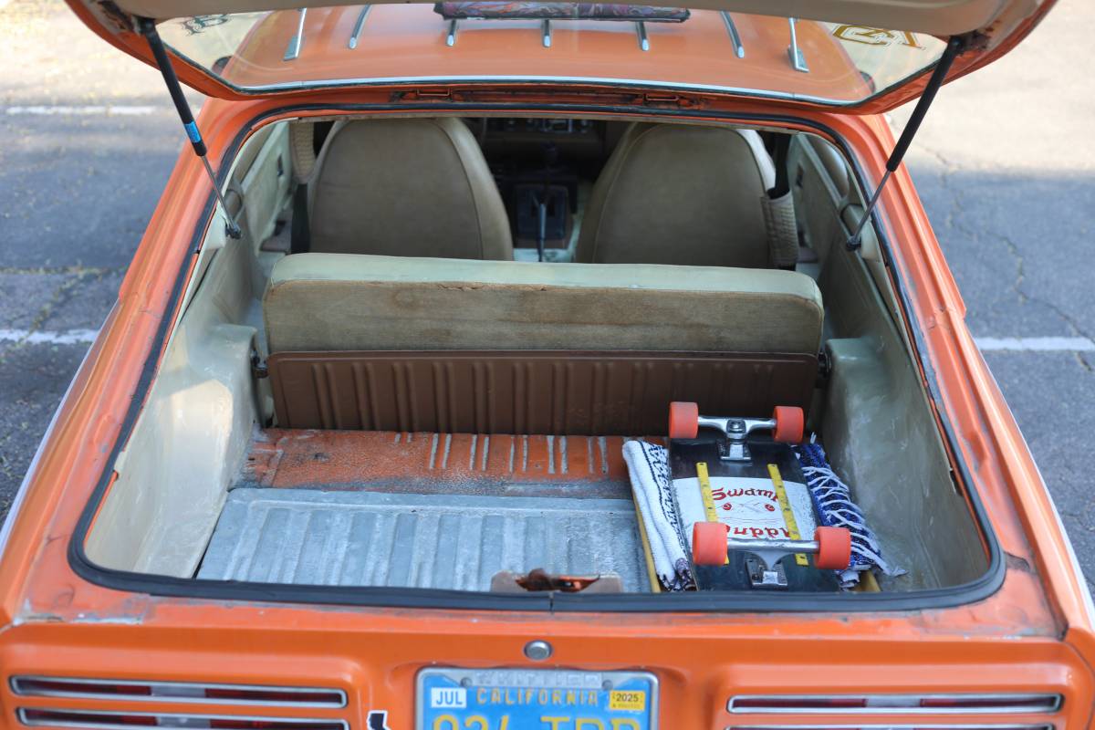 Pontiac-astre-1977-orange-19