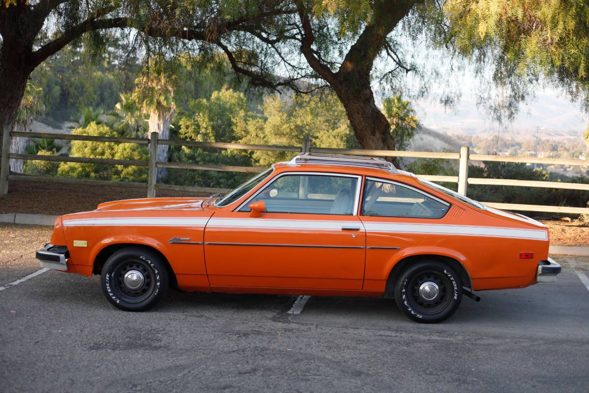Pontiac-astre-1977-orange-3