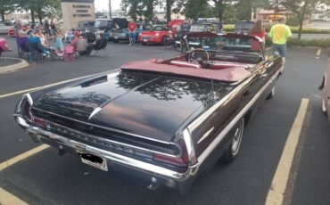 Pontiac-bonneville-1962-black-10