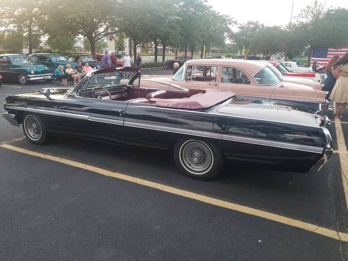 Pontiac-bonneville-1962-black-9