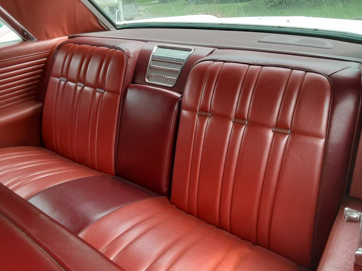 Pontiac-bonneville-1964-3