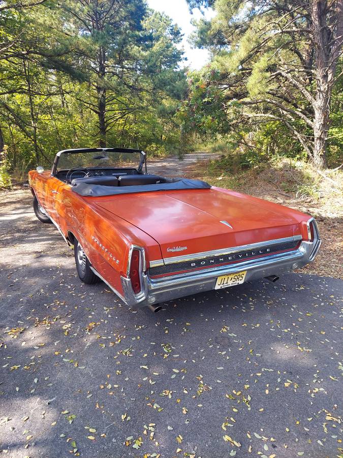 Pontiac-bonneville-1964-red-2