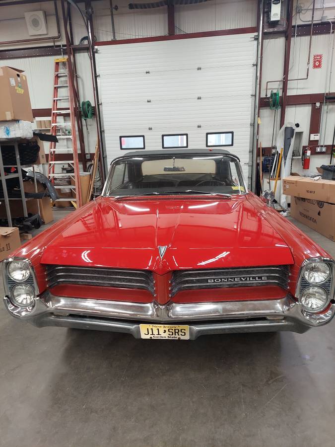 Pontiac-bonneville-1964-red