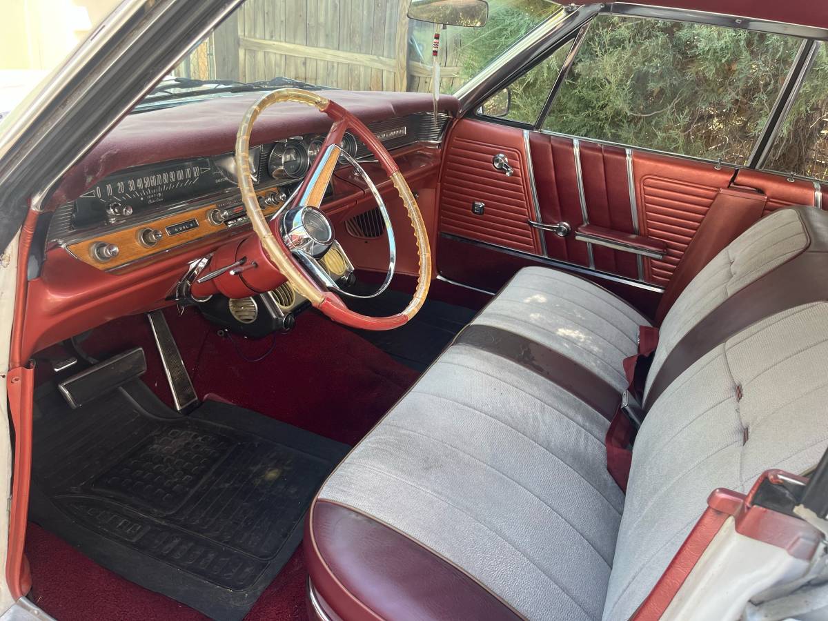Pontiac-bonneville-1964-white-2