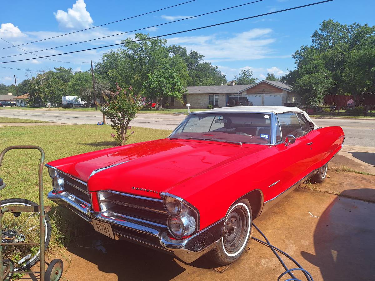 Pontiac-bonneville-1965-red