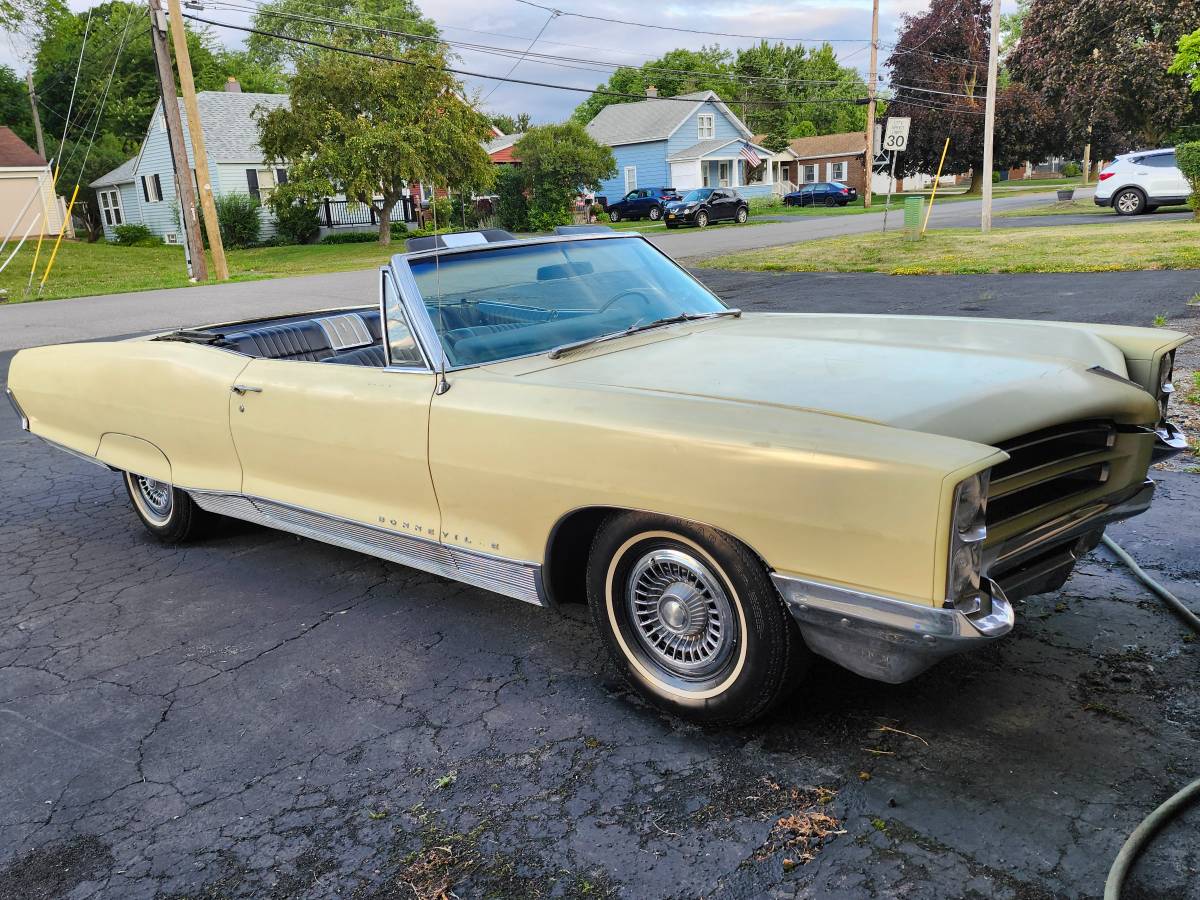 Pontiac-bonneville-1966-1