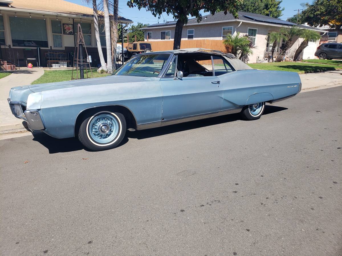 Pontiac-bonneville-1967-1