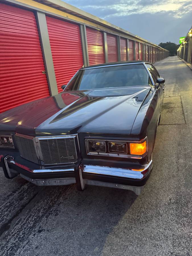 Pontiac-bonneville-1976-grey-2