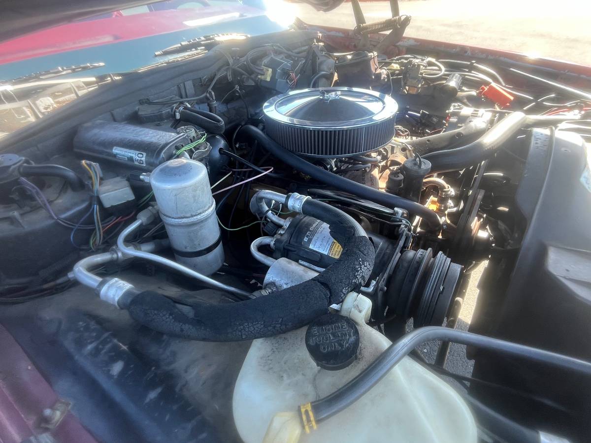 Pontiac-bonneville-1979-custom-13