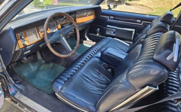 Pontiac-bonneville-1980-blue-3