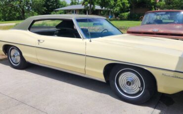 Pontiac-catalina-1969-yellow-1