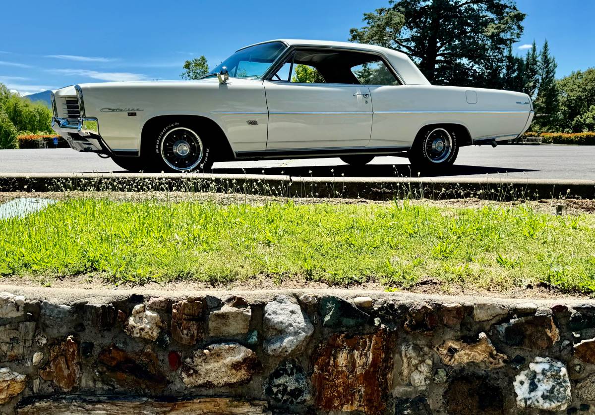 Pontiac-catalina-22-1964-white-10