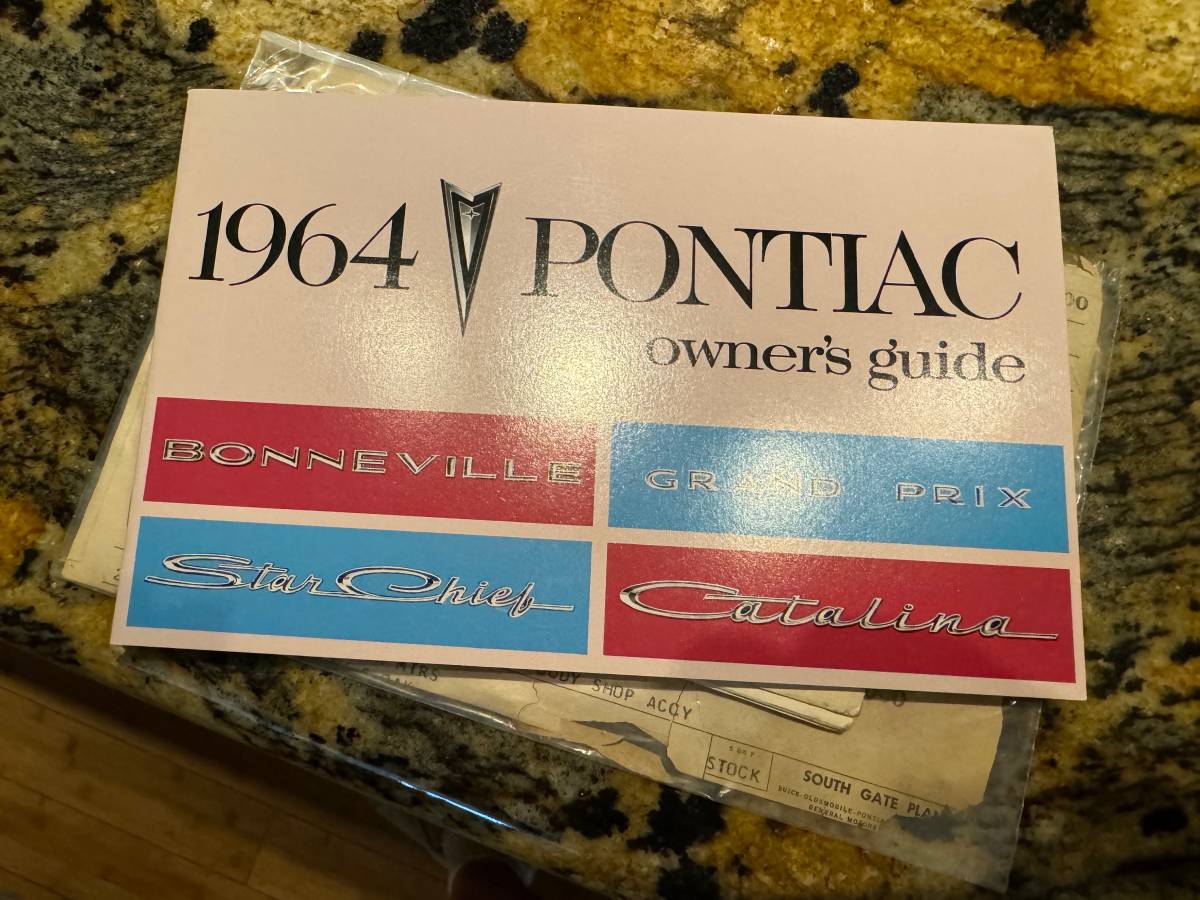 Pontiac-catalina-22-1964-white-11