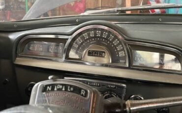 Pontiac-chieftain-1952-black-6