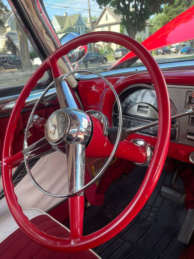 Pontiac-chieftain-1954-red-13