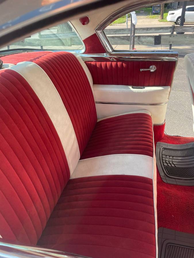 Pontiac-chieftain-1954-red-19