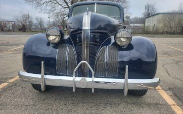 Pontiac-chieftain-2-door-coupe-1939-blue-14