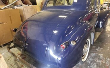 Pontiac-chieftain-2-door-coupe-1939-blue-6
