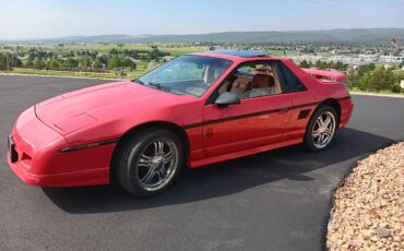 Pontiac-feiro-gt-1985-red-1