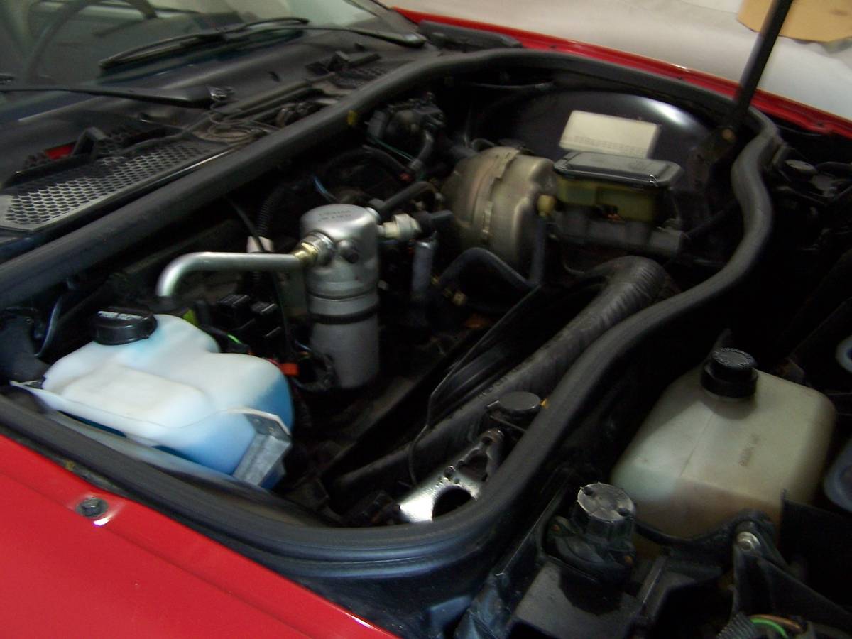 Pontiac-fiero-1984-red-13