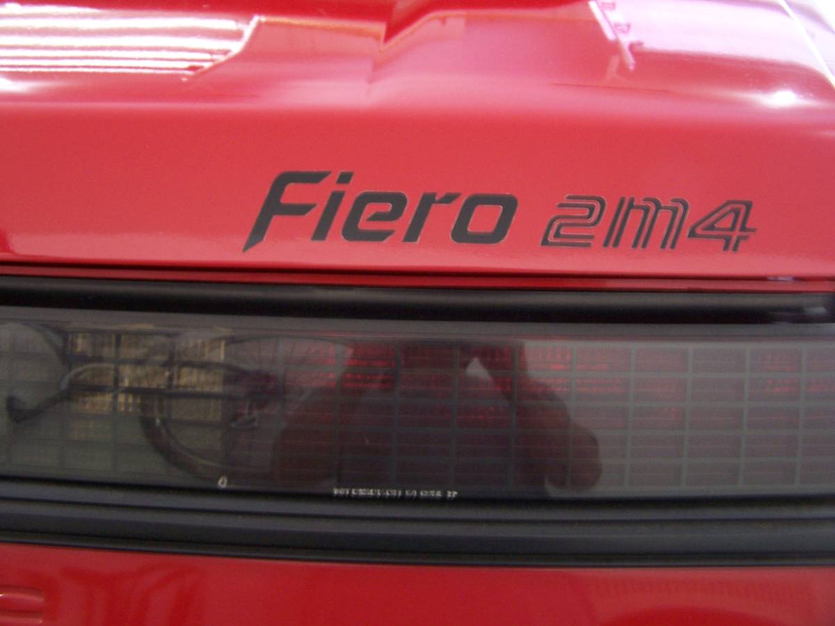 Pontiac-fiero-1984-red-3