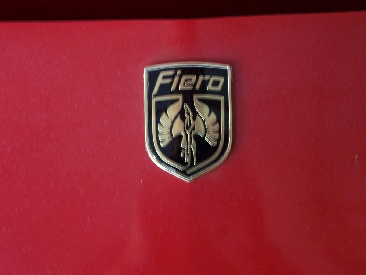 Pontiac-fiero-1984-red-6
