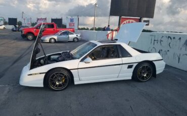 Pontiac-fiero-1986-white-6