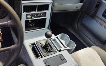 Pontiac-fiero-1988-silver-10