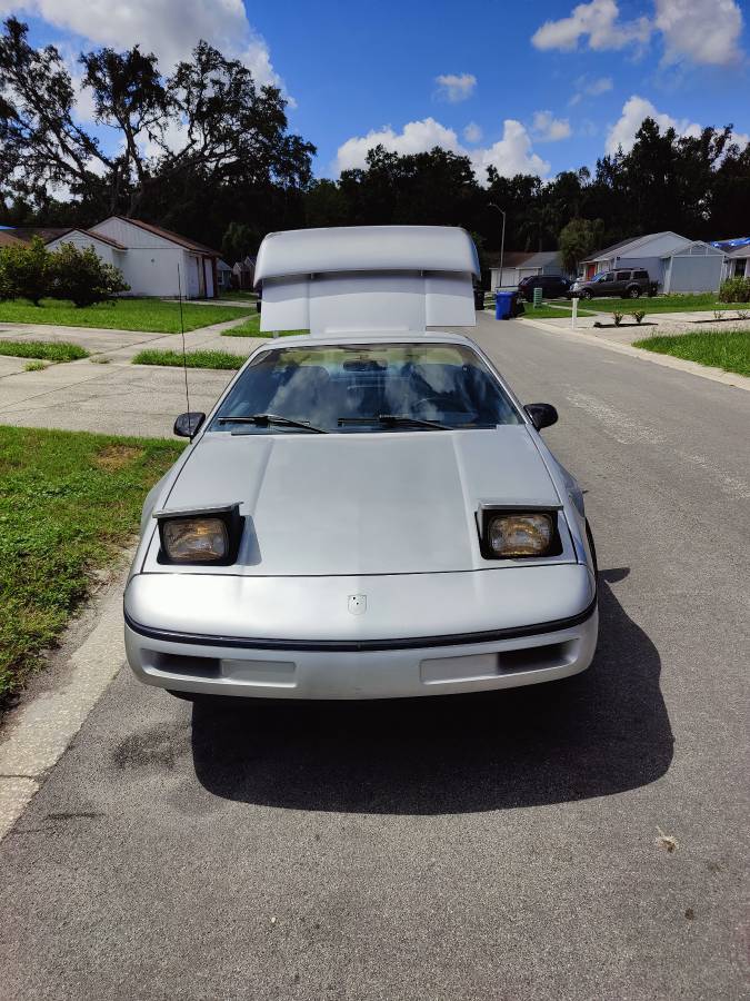 Pontiac-fiero-1988-silver-16