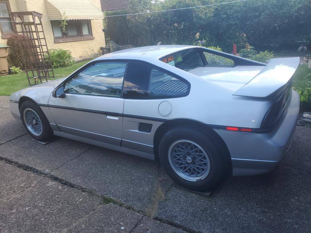 Pontiac-fiero-gt-1987-silver-2