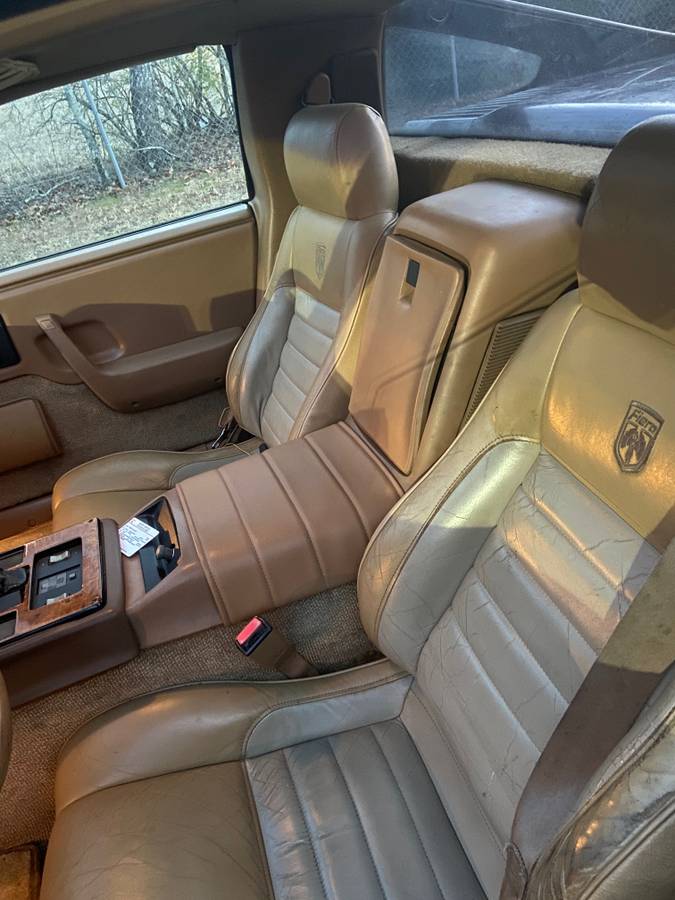 Pontiac-fiero-gt-1988-brown-3