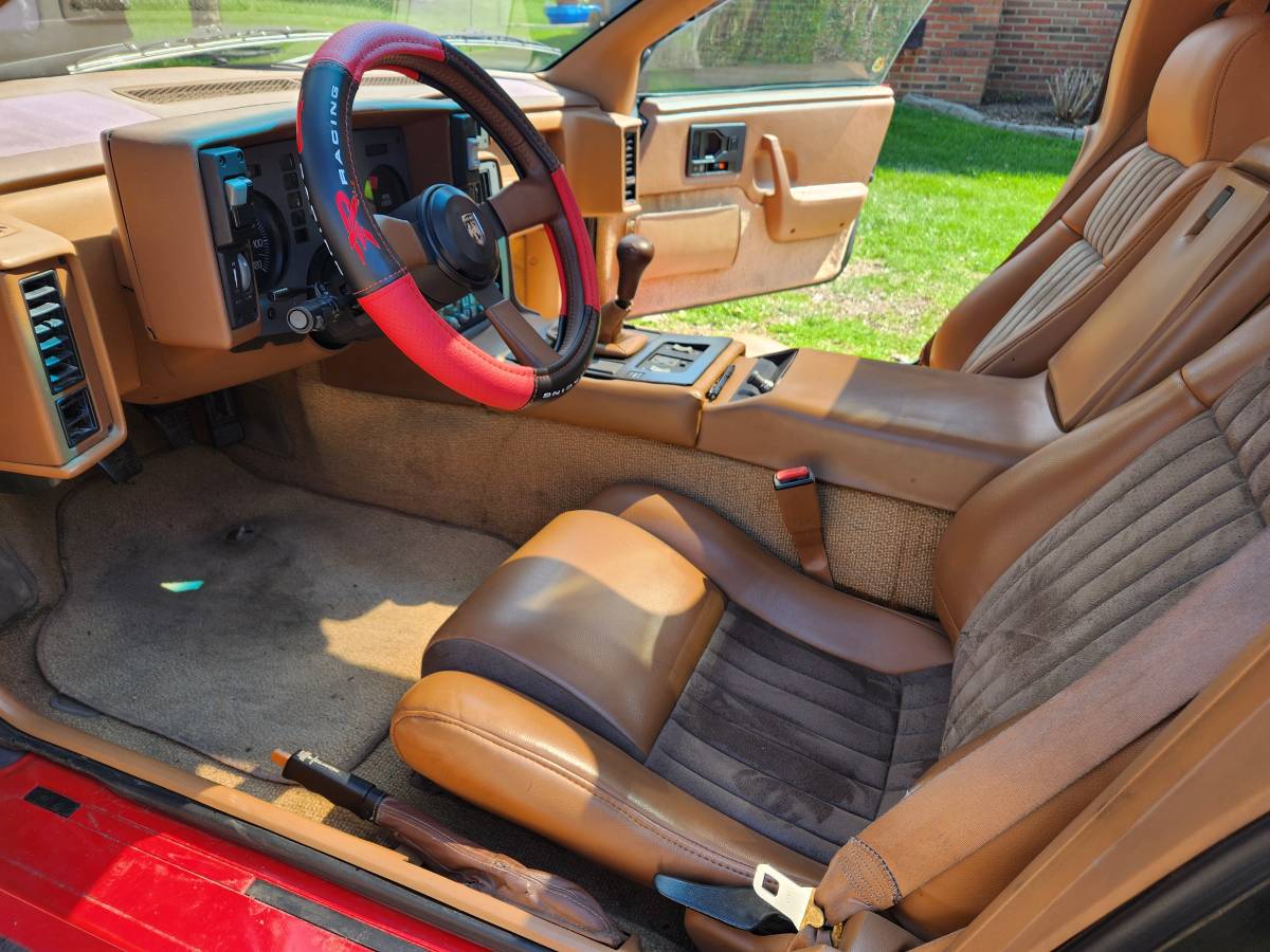 Pontiac-fiero-gt-1988-red-1