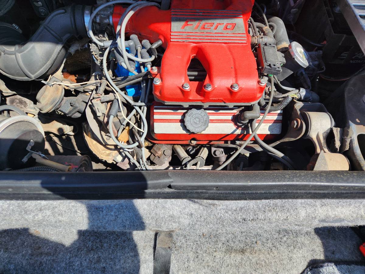 Pontiac-fiero-gt-1988-red-14