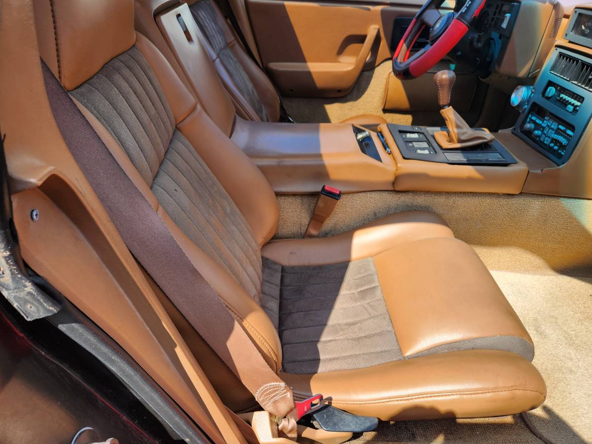 Pontiac-fiero-gt-1988-red-5
