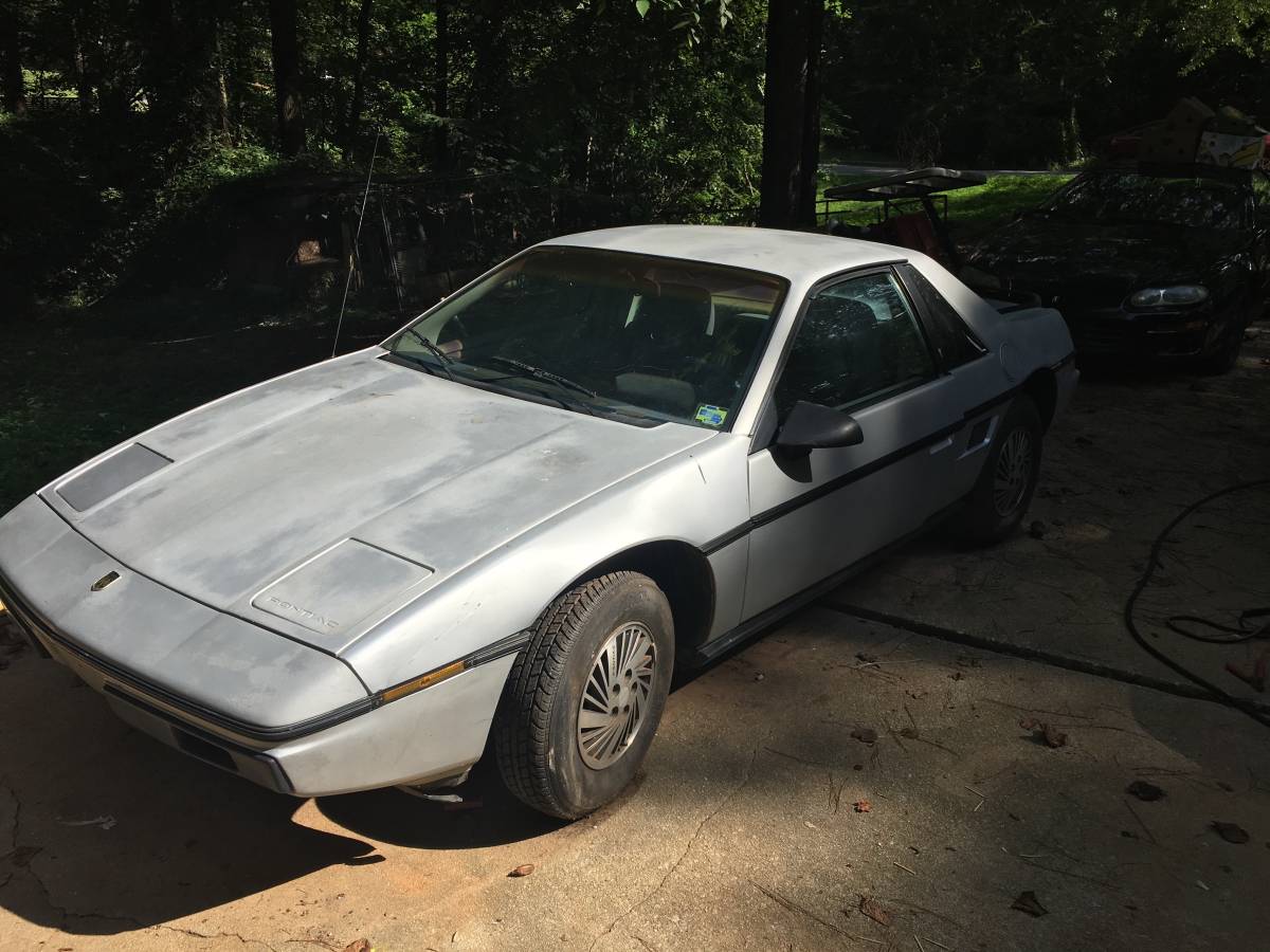 Pontiac-fiero-se-1986-silver-10